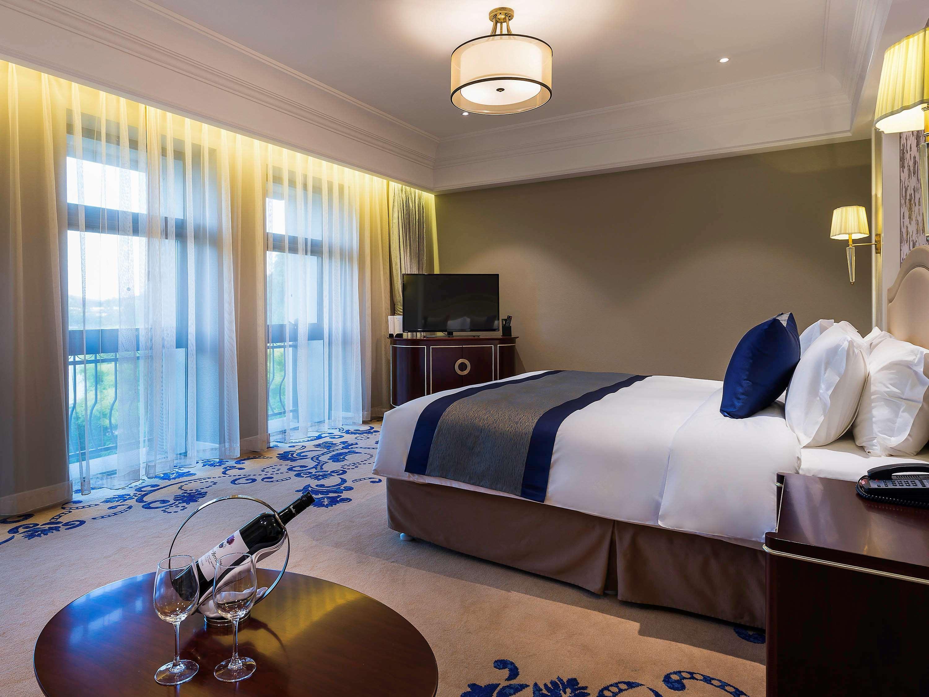 Pullman Tangshan Bagian luar foto