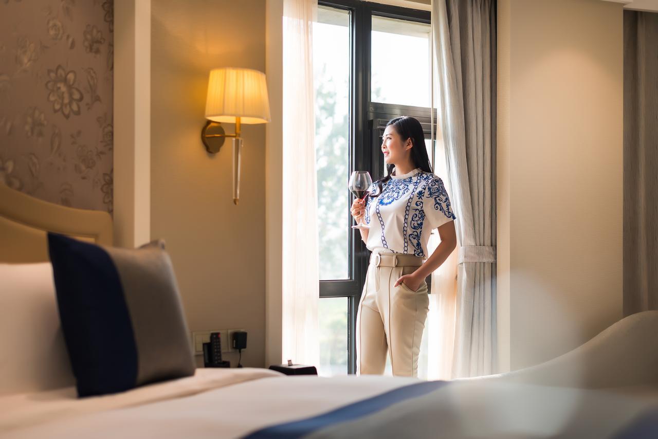 Pullman Tangshan Bagian luar foto